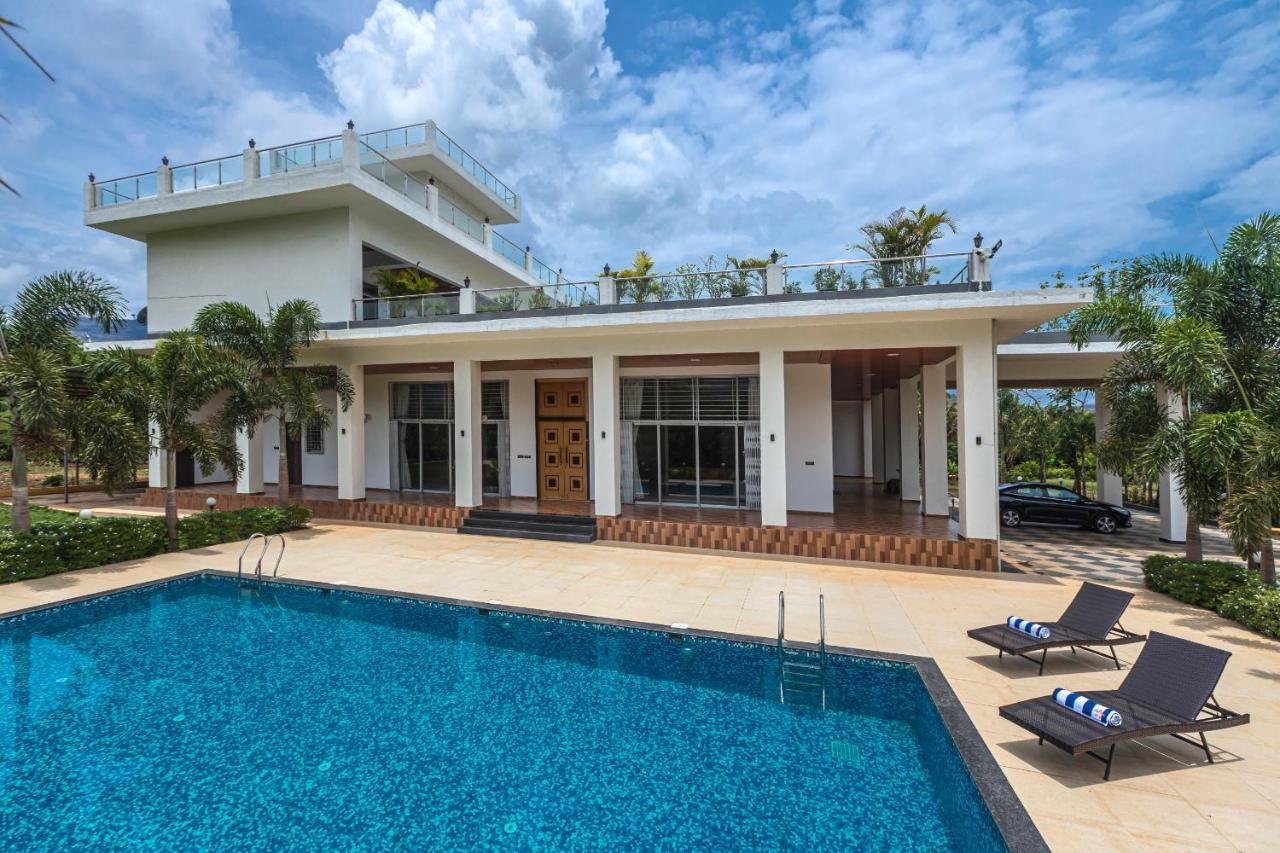 Saffronstays Odyssey, Karjat - 10 Acres Pet-Friendly Estate With Swimming Pool Chinchavli 外观 照片