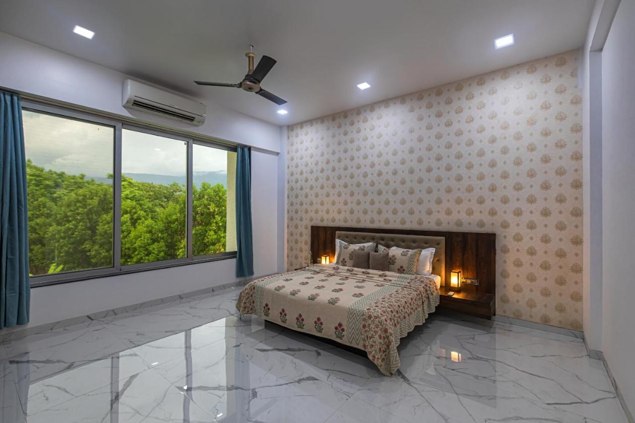 Saffronstays Odyssey, Karjat - 10 Acres Pet-Friendly Estate With Swimming Pool Chinchavli 外观 照片