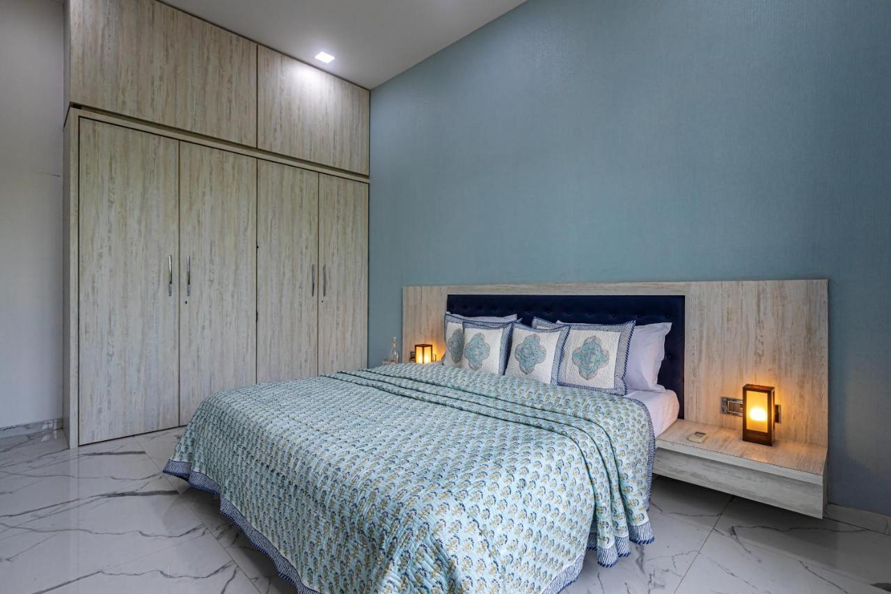 Saffronstays Odyssey, Karjat - 10 Acres Pet-Friendly Estate With Swimming Pool Chinchavli 外观 照片