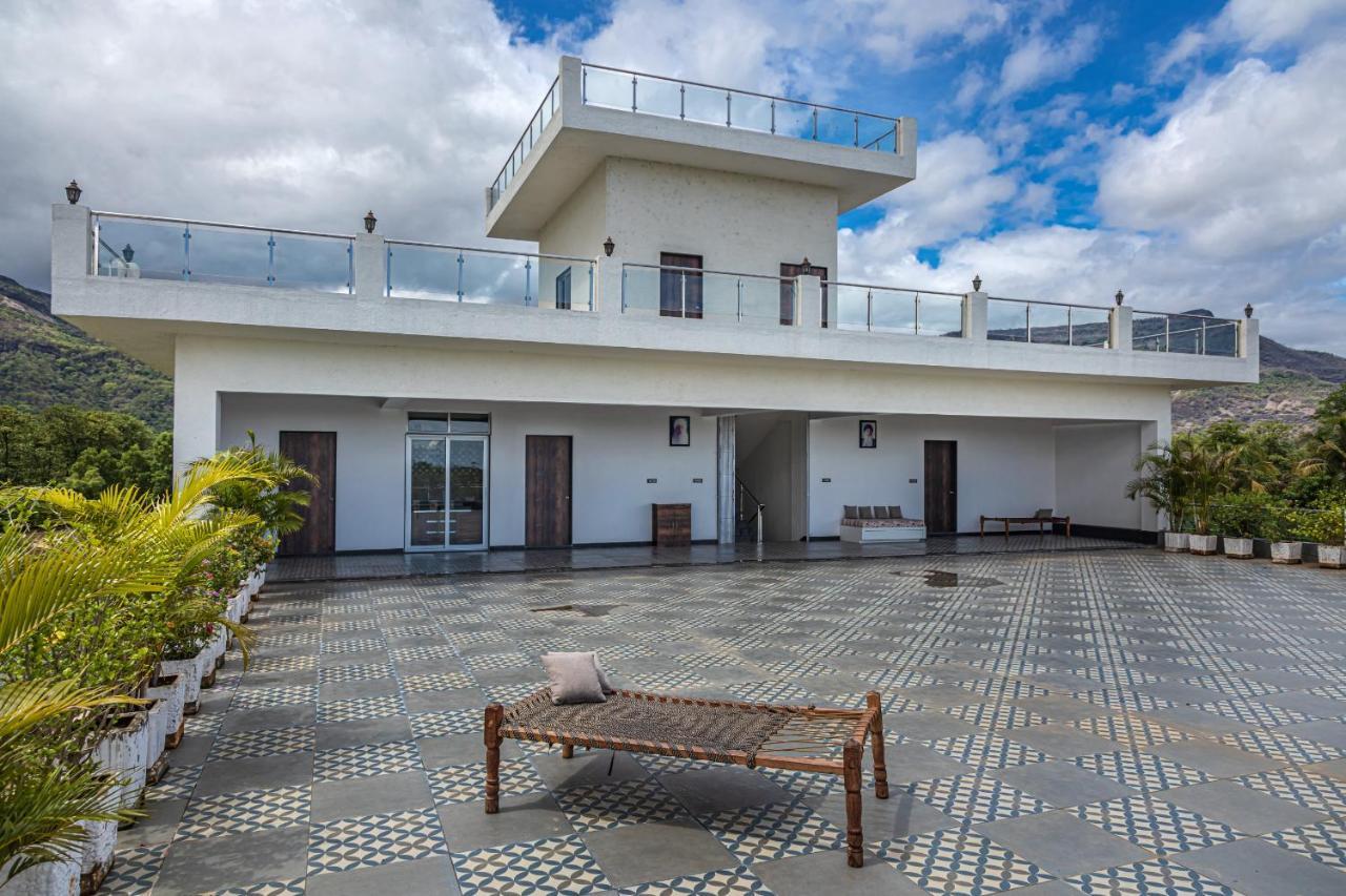 Saffronstays Odyssey, Karjat - 10 Acres Pet-Friendly Estate With Swimming Pool Chinchavli 外观 照片